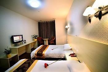 Shiyan Aishang Aishishang Hotel Екстериор снимка